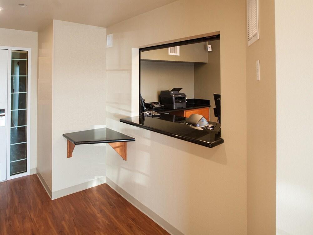 Woodspring Suites Louisville Clarksville المظهر الخارجي الصورة