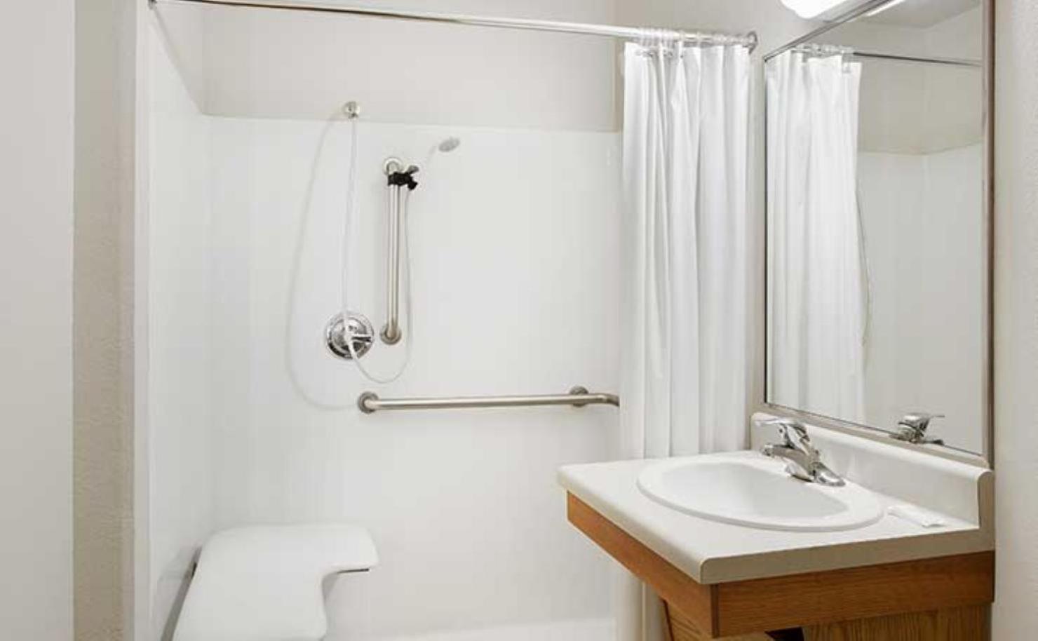 Woodspring Suites Louisville Clarksville المظهر الخارجي الصورة